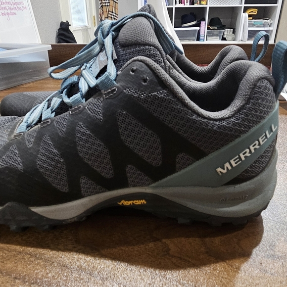 Merrell Gray and Blue Women's Athletic Shoes - Picture 3 of 7